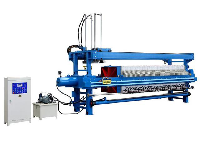 自(zì)動水(shuǐ)沖洗壓濾機(jī)